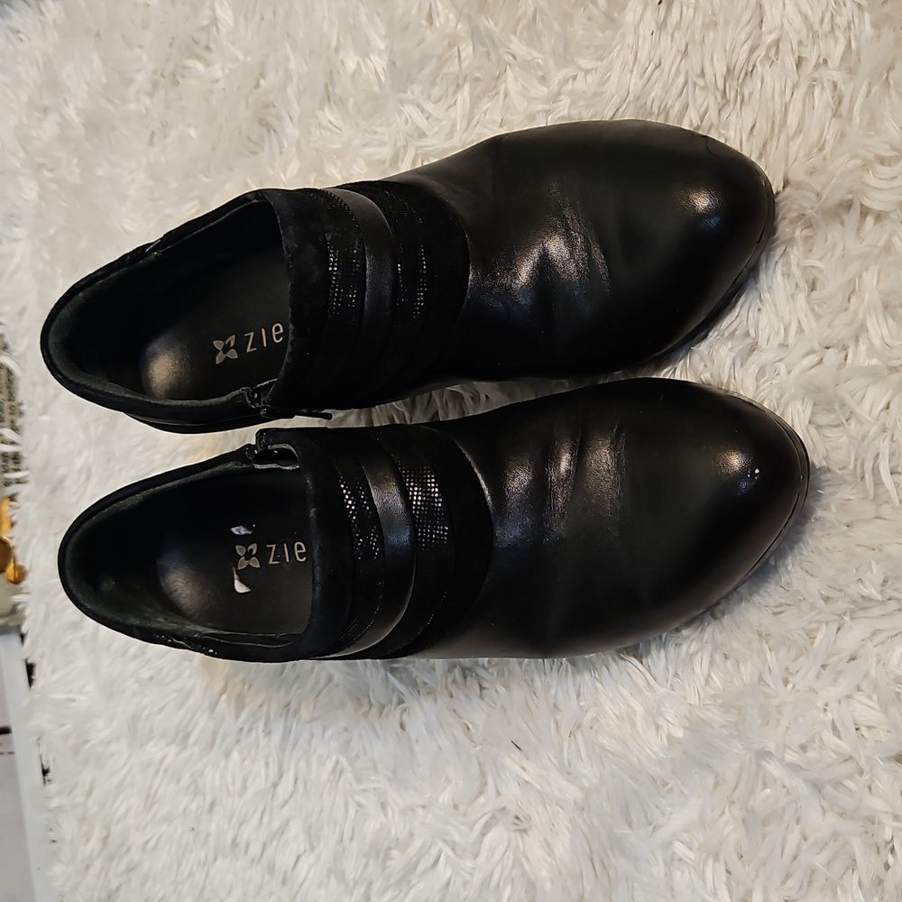Zierra Boots‎  Womens 39 ,Heels ankle boots Black leather zip casual comfort